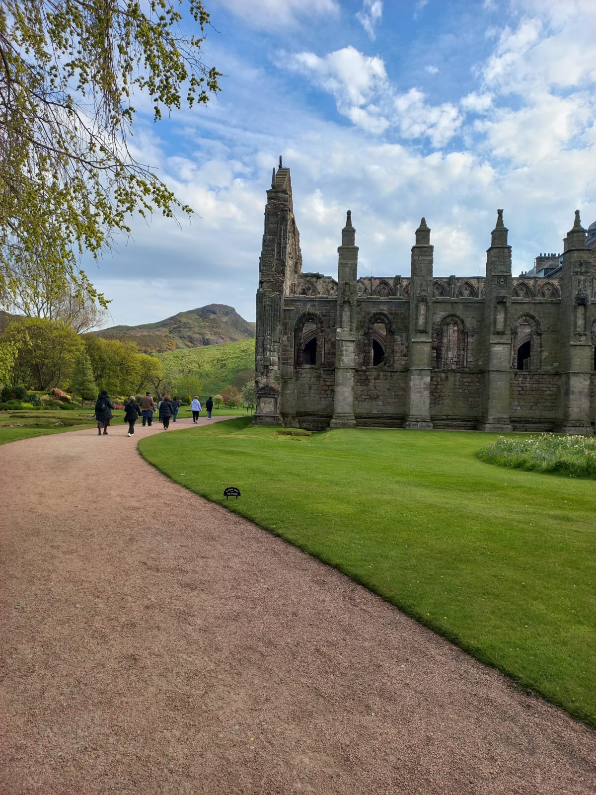 Holyrood Castle 2